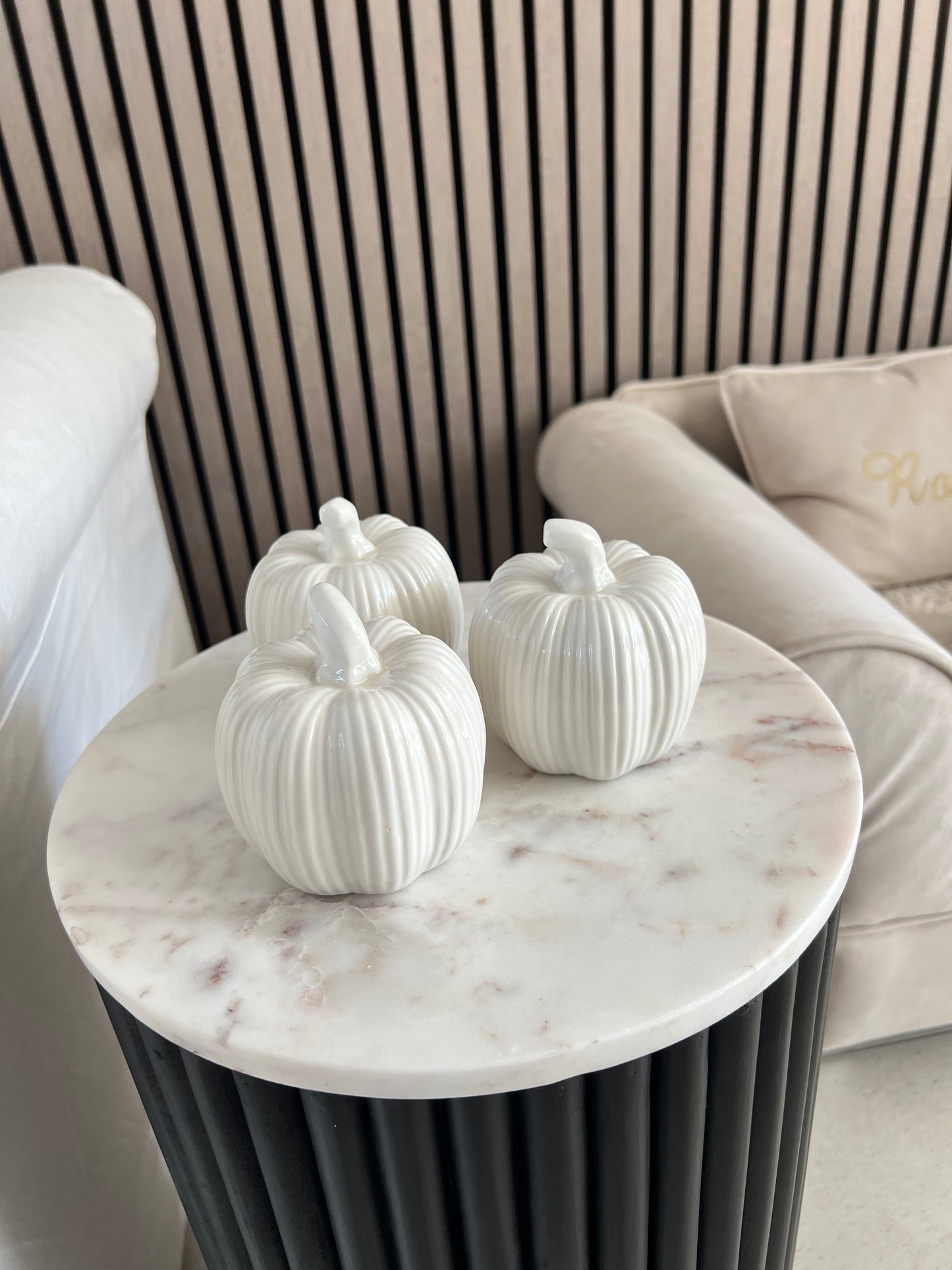 Ribbed Neutral Ceramic Pumpkin - 1 Piece